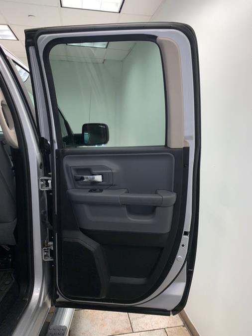 Used Ram 1500 4WD Quad Cab 140.5" Big Horn 2014 | European Auto Expo. Lodi, New Jersey Used Ram 1500 4WD Quad Cab 140.5" Big Horn 2014 | European Auto Expo. Lodi, New Jersey