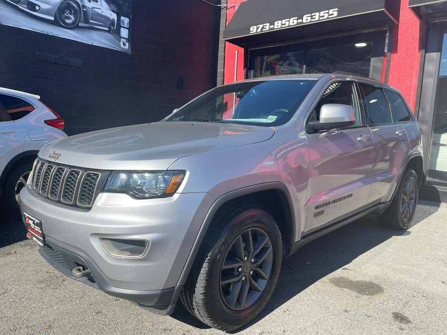 Used Jeep Grand Cherokee 4WD 4dr Laredo 2016 | RT Auto Center LLC. Newark, New Jersey Used Jeep Grand Cherokee 4WD 4dr Laredo 2016 | RT Auto Center LLC. Newark, New Jersey
