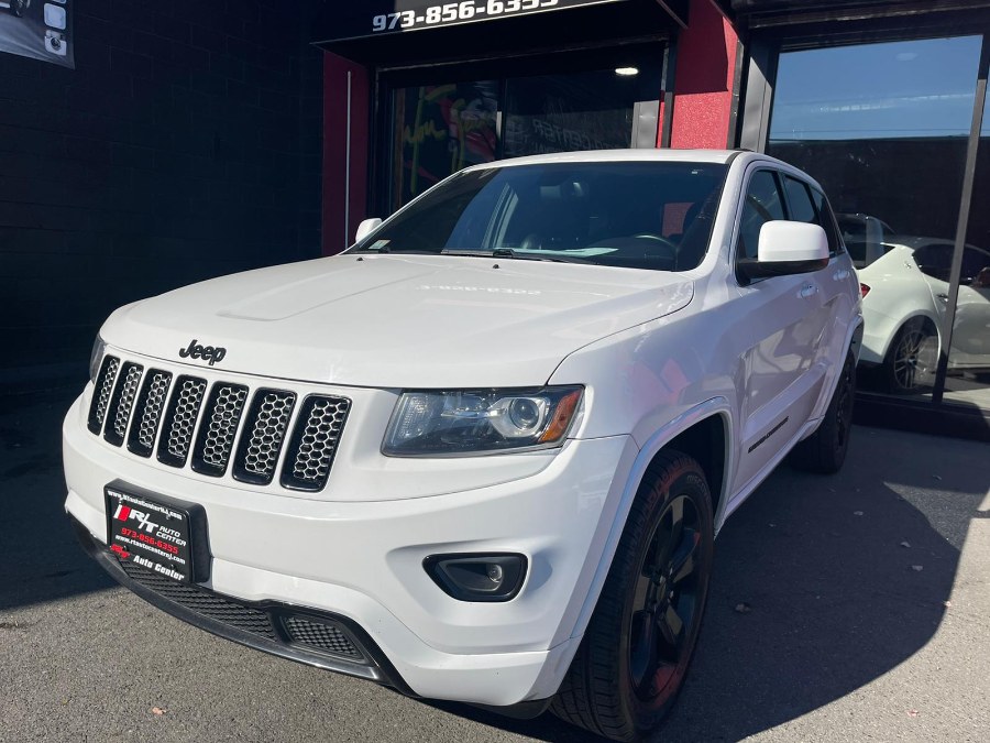 Used Jeep Grand Cherokee 4WD 4dr altitude 2015 | RT Auto Center LLC. Newark, New Jersey Used Jeep Grand Cherokee 4WD 4dr altitude 2015 | RT Auto Center LLC. Newark, New Jersey