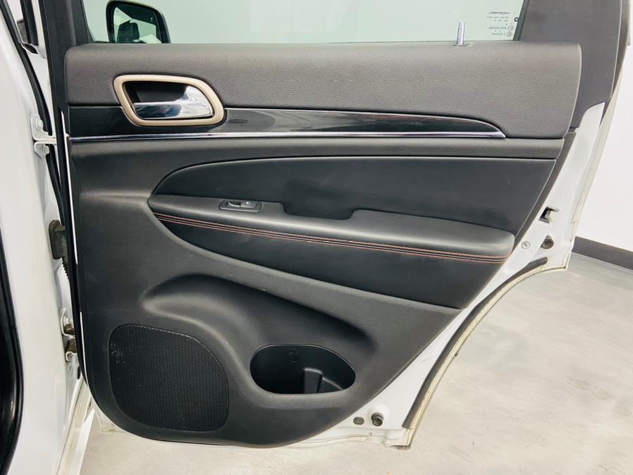2016 Jeep Grand Cherokee 4WD 4dr Limited 75th Anniversary, available for sale in Linden, New Jersey | East Coast Auto Group. Linden, New Jersey 2016 Jeep Grand Cherokee 4WD 4dr Limited 75th Anniversary, available for sale in Linden, New Jersey | East Coast Auto Group. Linden, New Jersey