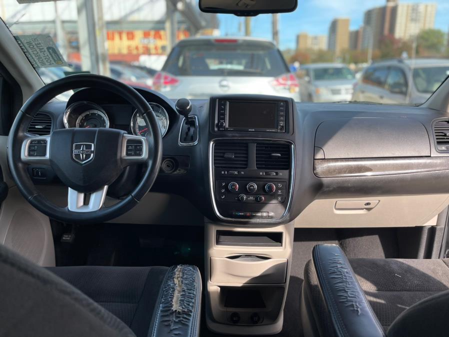 Used Dodge Grand Caravan SE Wagon 2017 | NYC Automart Inc. Brooklyn, New York Used Dodge Grand Caravan SE Wagon 2017 | NYC Automart Inc. Brooklyn, New York
