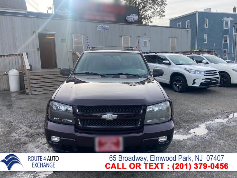 Used Chevrolet TrailBlazer 4WD 4dr LT w/1LT 2009 | Route 4 Auto Exchange. Elmwood Park, New Jersey Used Chevrolet TrailBlazer 4WD 4dr LT w/1LT 2009 | Route 4 Auto Exchange. Elmwood Park, New Jersey