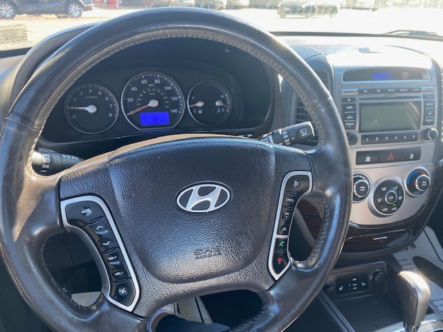 Used Hyundai Santa Fe AWD 4dr V6 Auto SE 2010 | Wide World Inc. Brooklyn, New York Used Hyundai Santa Fe AWD 4dr V6 Auto SE 2010 | Wide World Inc. Brooklyn, New York