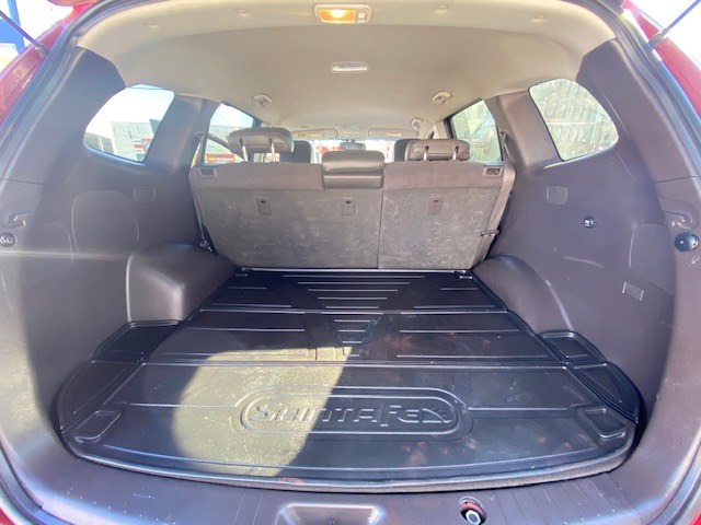 Used Hyundai Santa Fe AWD 4dr V6 Auto SE 2010 | Wide World Inc. Brooklyn, New York Used Hyundai Santa Fe AWD 4dr V6 Auto SE 2010 | Wide World Inc. Brooklyn, New York