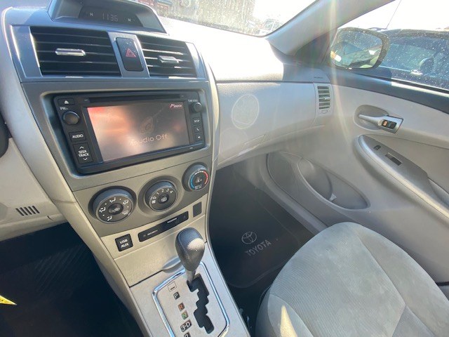Used Toyota Corolla 4dr Sdn Auto LE 2013 | Wide World Inc. Brooklyn, New York Used Toyota Corolla 4dr Sdn Auto LE 2013 | Wide World Inc. Brooklyn, New York