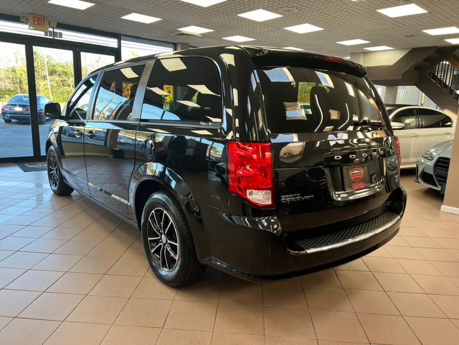 Used Dodge Grand Caravan GT Wagon 2019 | Power Motors East. Massapequa Park, New York Used Dodge Grand Caravan GT Wagon 2019 | Power Motors East. Massapequa Park, New York