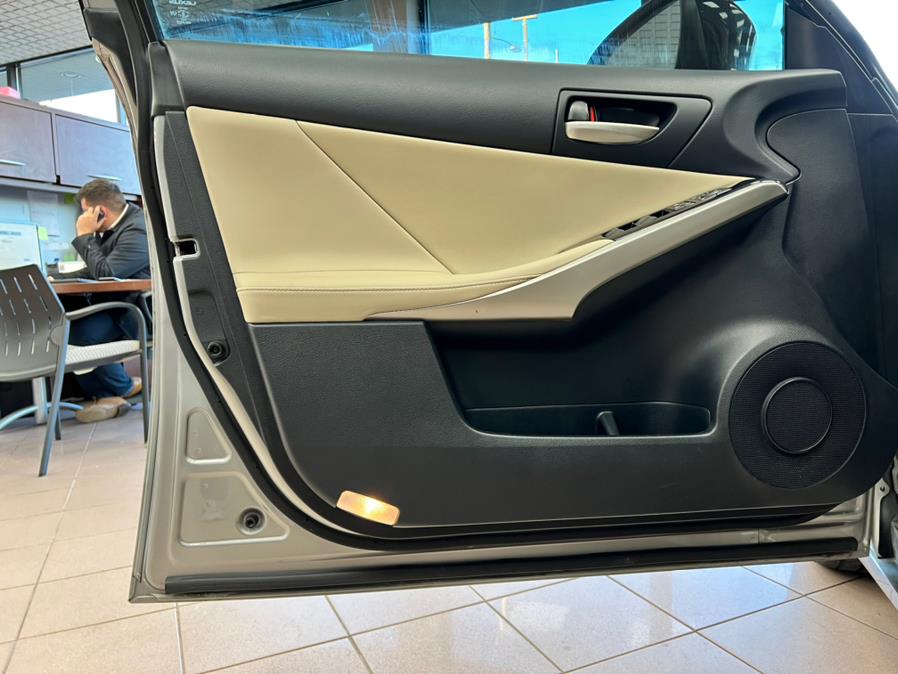 Used Lexus IS IS Turbo RWD 2017 | Power Motors East. Massapequa Park, New York Used Lexus IS IS Turbo RWD 2017 | Power Motors East. Massapequa Park, New York