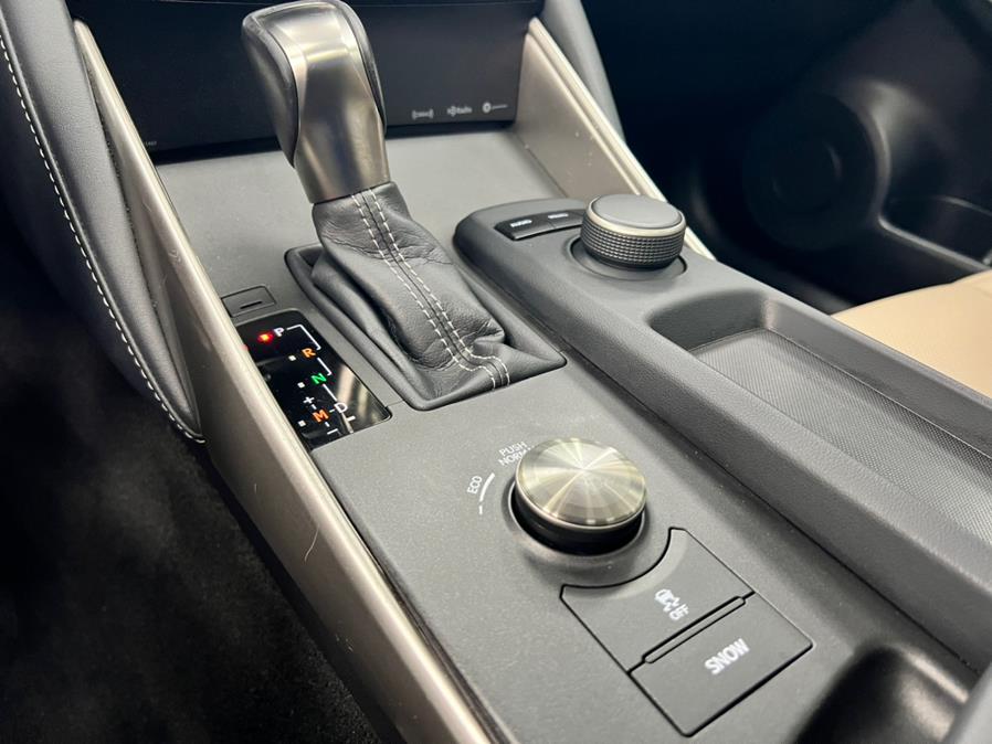 Used Lexus IS IS Turbo RWD 2017 | Power Motors East. Massapequa Park, New York Used Lexus IS IS Turbo RWD 2017 | Power Motors East. Massapequa Park, New York