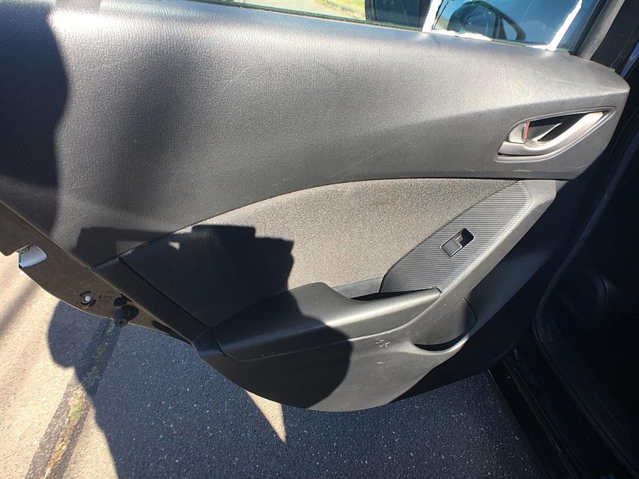 Used Mazda Mazda3 5dr HB Auto i Sport 2016 | Smart Buy Auto Sales, LLC. Wallingford, Connecticut Used Mazda Mazda3 5dr HB Auto i Sport 2016 | Smart Buy Auto Sales, LLC. Wallingford, Connecticut