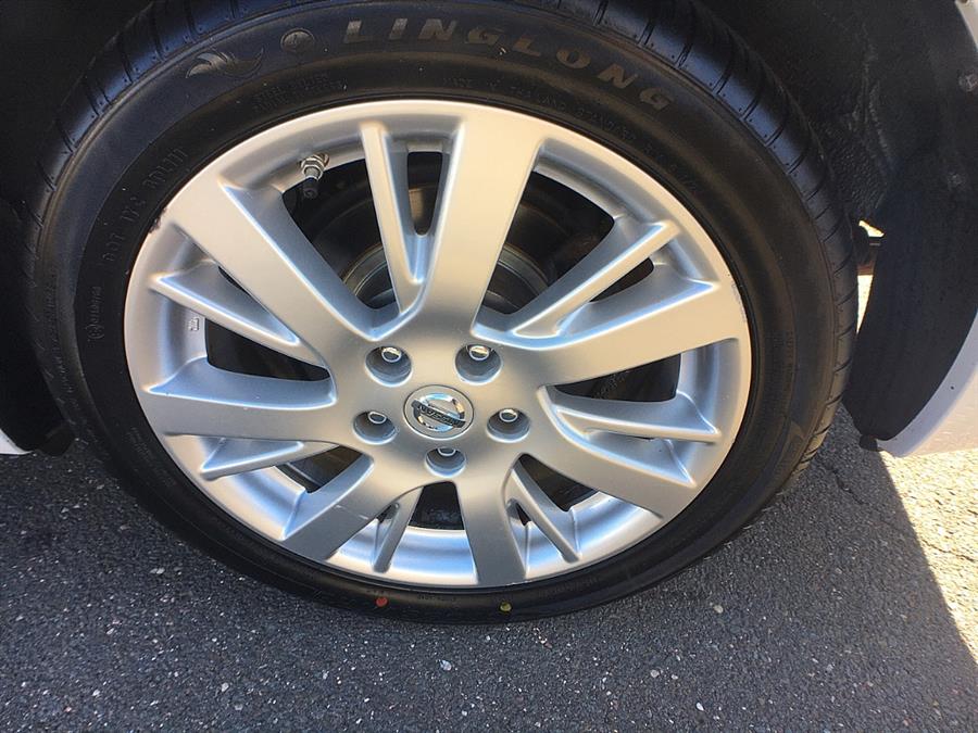 Used Nissan Sentra 4dr Sdn I4 CVT SR 2013 | Smart Buy Auto Sales, LLC. Wallingford, Connecticut Used Nissan Sentra 4dr Sdn I4 CVT SR 2013 | Smart Buy Auto Sales, LLC. Wallingford, Connecticut