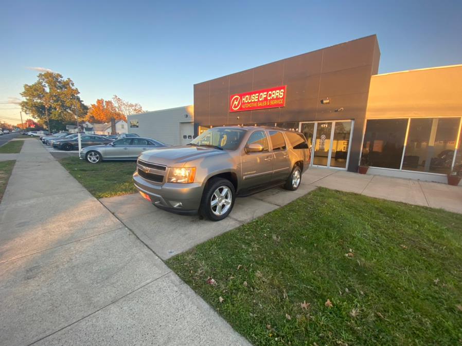 Used Chevrolet Suburban 4WD 4dr 1500 LT 2007 | House of Cars CT. Meriden, Connecticut