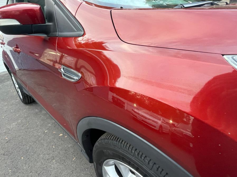 Used Ford Escape 4WD 4dr Titanium 2016 | Auto Match LLC. Waterbury, Connecticut Used Ford Escape 4WD 4dr Titanium 2016 | Auto Match LLC. Waterbury, Connecticut