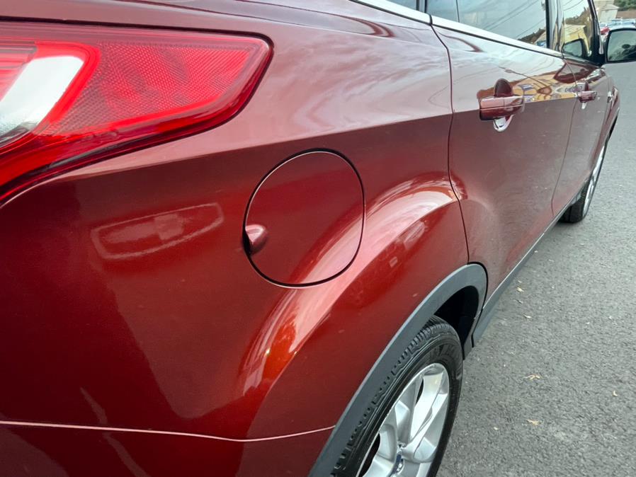 Used Ford Escape 4WD 4dr Titanium 2016 | Auto Match LLC. Waterbury, Connecticut Used Ford Escape 4WD 4dr Titanium 2016 | Auto Match LLC. Waterbury, Connecticut