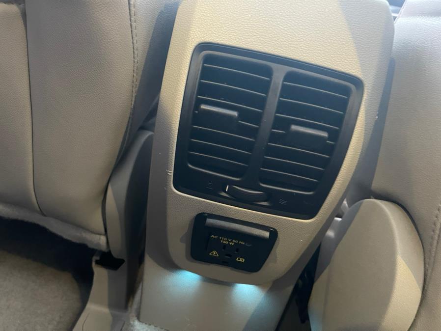 Used Ford Escape 4WD 4dr Titanium 2016 | Auto Match LLC. Waterbury, Connecticut Used Ford Escape 4WD 4dr Titanium 2016 | Auto Match LLC. Waterbury, Connecticut