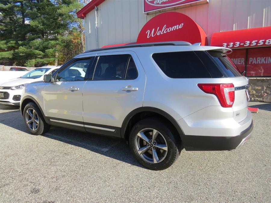 Used Ford Explorer XLT AWD 4dr SUV 2017 | Lake City Exports Inc. Auburn, Maine Used Ford Explorer XLT AWD 4dr SUV 2017 | Lake City Exports Inc. Auburn, Maine