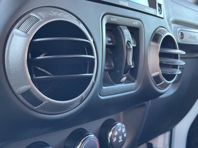 Used Jeep Wrangler Unlimited Freedom Edition 2017 | Blasius Federal Road. Brookfield, Connecticut Used Jeep Wrangler Unlimited Freedom Edition 2017 | Blasius Federal Road. Brookfield, Connecticut