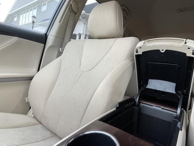 Used Toyota Venza LE 2013 | Blasius Federal Road. Brookfield, Connecticut Used Toyota Venza LE 2013 | Blasius Federal Road. Brookfield, Connecticut