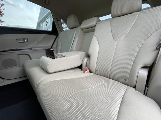 Used Toyota Venza LE 2013 | Blasius Federal Road. Brookfield, Connecticut Used Toyota Venza LE 2013 | Blasius Federal Road. Brookfield, Connecticut