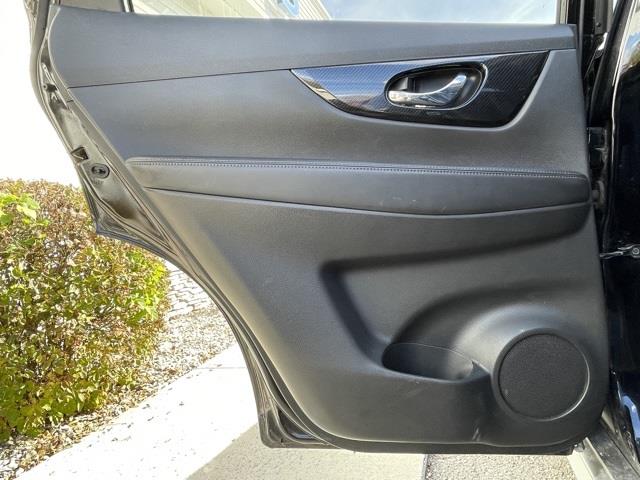 Used Nissan Rogue SL 2018 | Blasius Federal Road. Brookfield, Connecticut Used Nissan Rogue SL 2018 | Blasius Federal Road. Brookfield, Connecticut