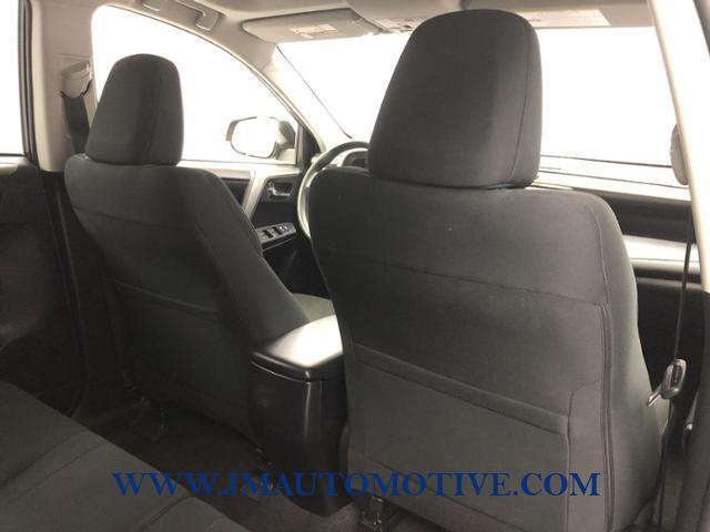2014 Toyota Rav4 AWD 4dr XLE, available for sale in Naugatuck, Connecticut | J&M Automotive Sls&Svc LLC. Naugatuck, Connecticut 2014 Toyota Rav4 AWD 4dr XLE, available for sale in Naugatuck, Connecticut | J&M Automotive Sls&Svc LLC. Naugatuck, Connecticut