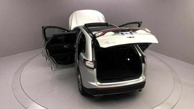 2017 Ford Edge Titanium FWD, available for sale in Naugatuck, Connecticut | J&M Automotive Sls&Svc LLC. Naugatuck, Connecticut 2017 Ford Edge Titanium FWD, available for sale in Naugatuck, Connecticut | J&M Automotive Sls&Svc LLC. Naugatuck, Connecticut