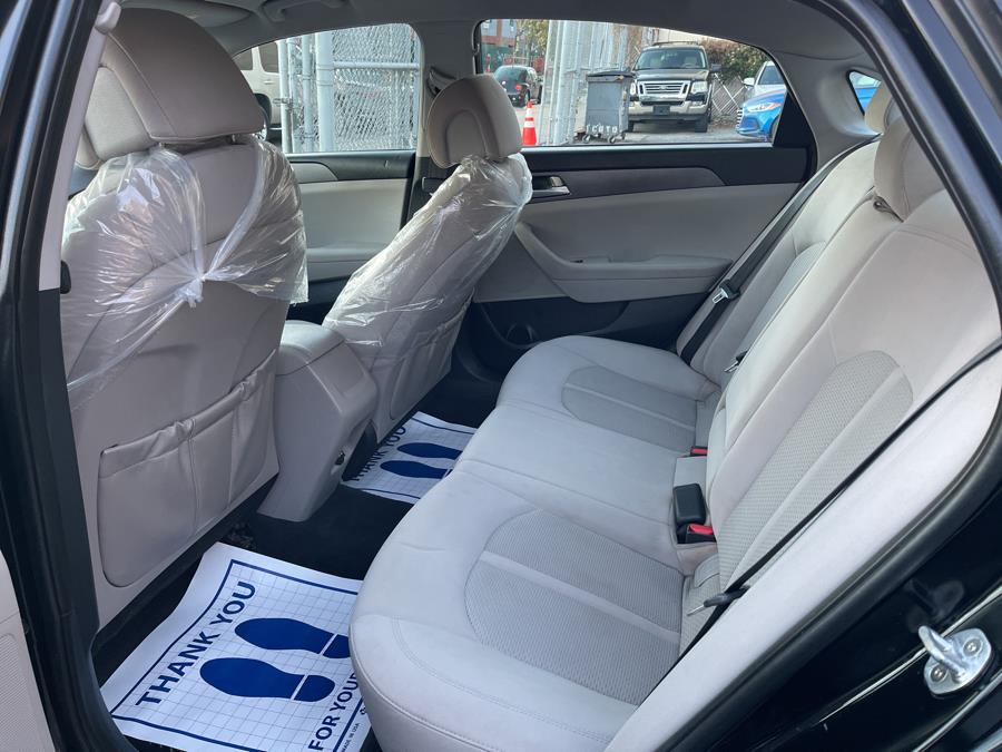 Used Hyundai Sonata 4dr Sdn 2.4L SE 2016 | New York Motors Group Solutions LLC. Bronx, New York Used Hyundai Sonata 4dr Sdn 2.4L SE 2016 | New York Motors Group Solutions LLC. Bronx, New York