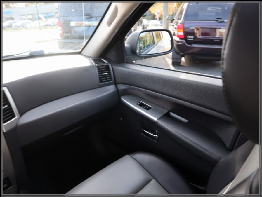 2010 Jeep Grand Cherokee 4WD 4dr Laredo, available for sale in Huntington Station, New York | My Auto Inc.. Huntington Station, New York 2010 Jeep Grand Cherokee 4WD 4dr Laredo, available for sale in Huntington Station, New York | My Auto Inc.. Huntington Station, New York