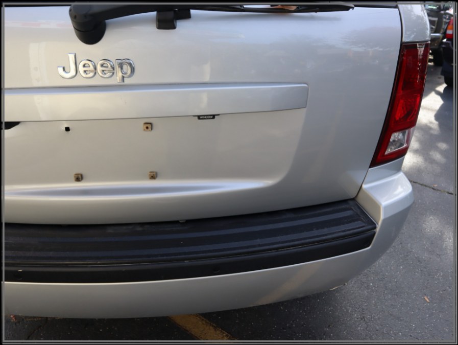 2010 Jeep Grand Cherokee 4WD 4dr Laredo, available for sale in Huntington Station, New York | My Auto Inc.. Huntington Station, New York 2010 Jeep Grand Cherokee 4WD 4dr Laredo, available for sale in Huntington Station, New York | My Auto Inc.. Huntington Station, New York
