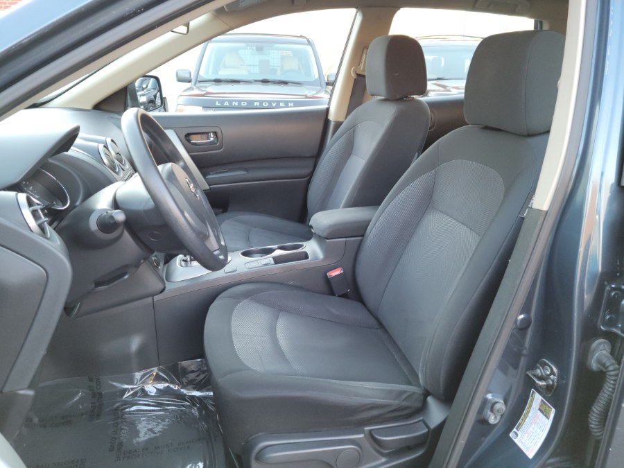 2013 Nissan Rogue S 4dr 2WD, available for sale in East Windsor, Connecticut | Toro Auto. East Windsor, Connecticut 2013 Nissan Rogue S 4dr 2WD, available for sale in East Windsor, Connecticut | Toro Auto. East Windsor, Connecticut