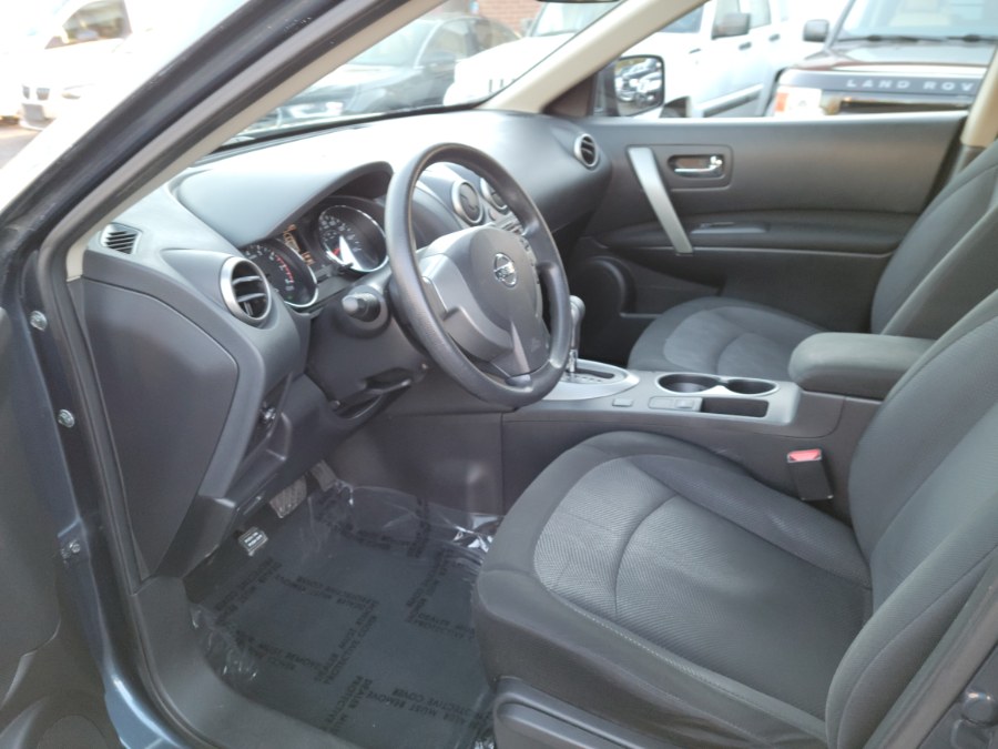 2013 Nissan Rogue S 4dr 2WD, available for sale in East Windsor, Connecticut | Toro Auto. East Windsor, Connecticut 2013 Nissan Rogue S 4dr 2WD, available for sale in East Windsor, Connecticut | Toro Auto. East Windsor, Connecticut