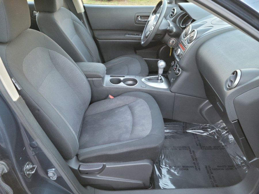 2013 Nissan Rogue S 4dr 2WD, available for sale in East Windsor, Connecticut | Toro Auto. East Windsor, Connecticut 2013 Nissan Rogue S 4dr 2WD, available for sale in East Windsor, Connecticut | Toro Auto. East Windsor, Connecticut