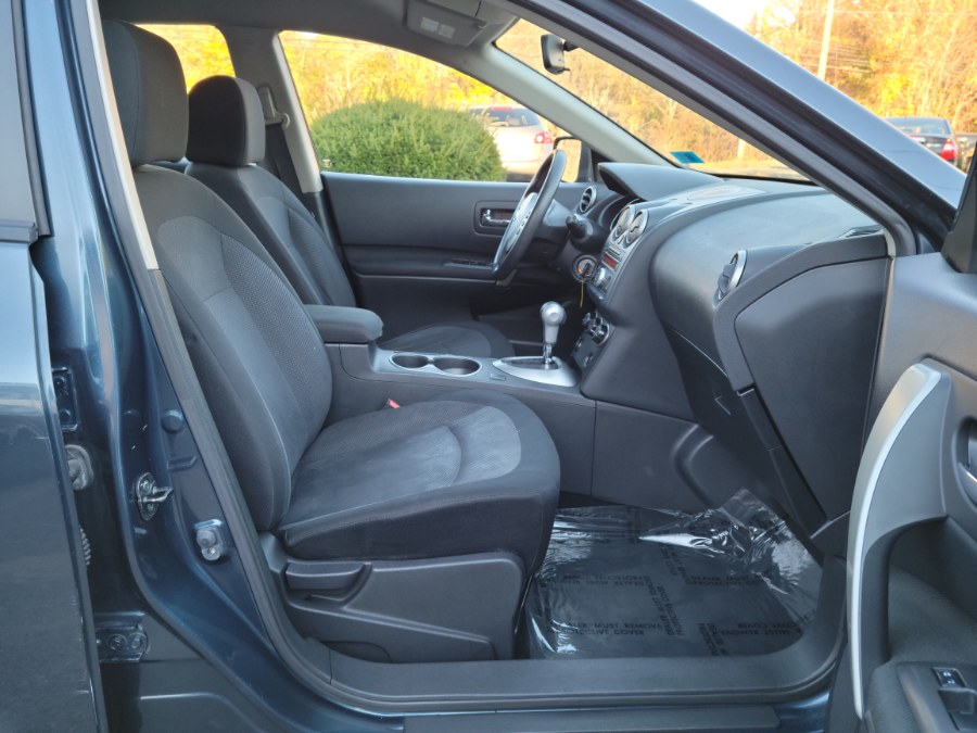 2013 Nissan Rogue S 4dr 2WD, available for sale in East Windsor, Connecticut | Toro Auto. East Windsor, Connecticut 2013 Nissan Rogue S 4dr 2WD, available for sale in East Windsor, Connecticut | Toro Auto. East Windsor, Connecticut