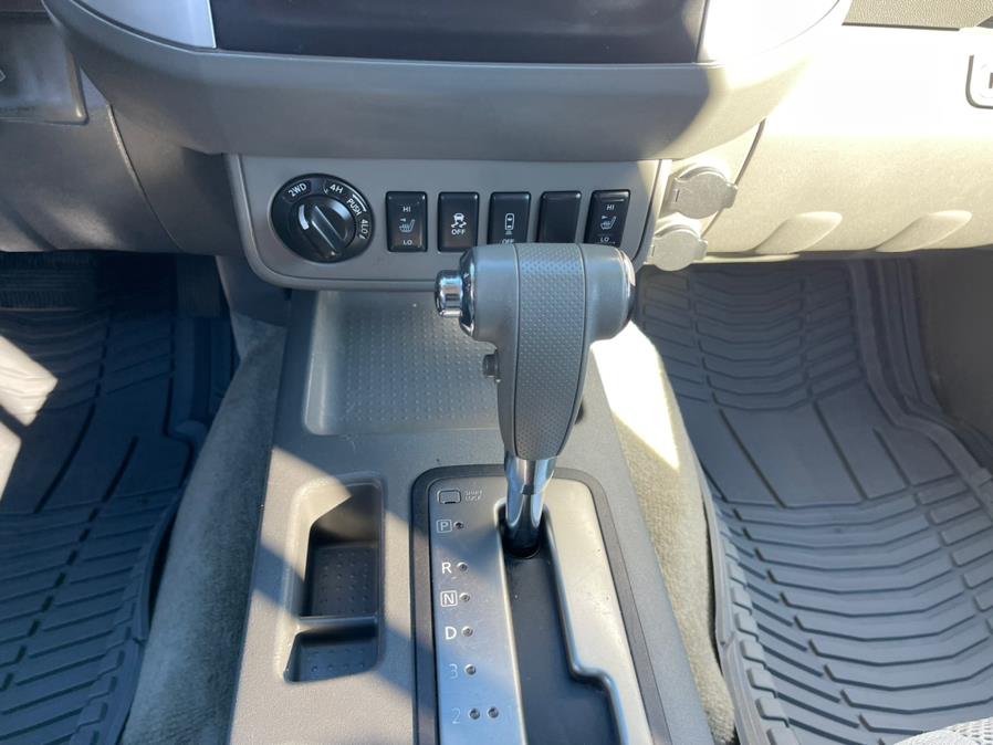 2015 Nissan Frontier 4WD Crew Cab LWB Auto SV, available for sale in South Windsor, Connecticut | Mike And Tony Auto Sales, Inc. South Windsor, Connecticut 2015 Nissan Frontier 4WD Crew Cab LWB Auto SV, available for sale in South Windsor, Connecticut | Mike And Tony Auto Sales, Inc. South Windsor, Connecticut