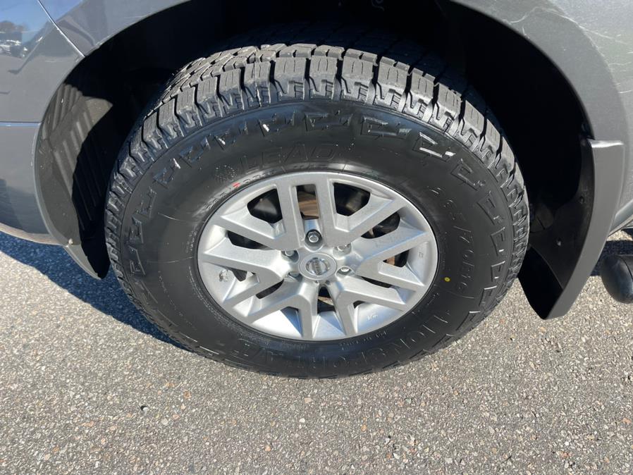 2015 Nissan Frontier 4WD Crew Cab LWB Auto SV, available for sale in South Windsor, Connecticut | Mike And Tony Auto Sales, Inc. South Windsor, Connecticut 2015 Nissan Frontier 4WD Crew Cab LWB Auto SV, available for sale in South Windsor, Connecticut | Mike And Tony Auto Sales, Inc. South Windsor, Connecticut