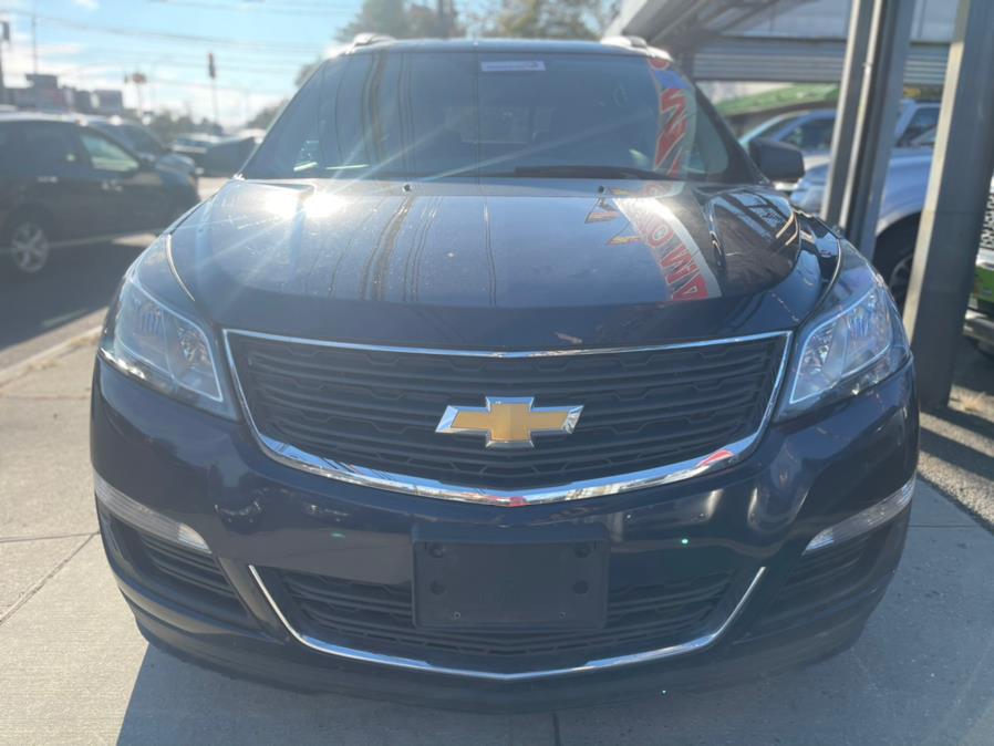 Used Chevrolet Traverse AWD 4dr LS 2015 | NYC Automart Inc. Brooklyn, New York Used Chevrolet Traverse AWD 4dr LS 2015 | NYC Automart Inc. Brooklyn, New York