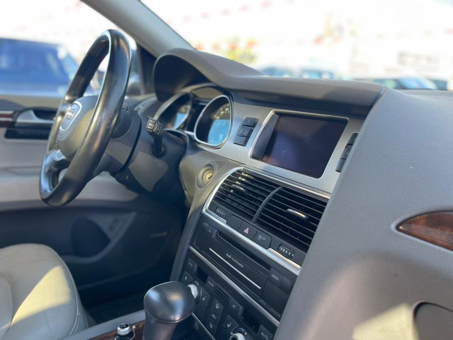 Used Audi Q7 quattro 4dr 3.0T Premium Plus 2013 | NYC Automart Inc. Brooklyn, New York Used Audi Q7 quattro 4dr 3.0T Premium Plus 2013 | NYC Automart Inc. Brooklyn, New York