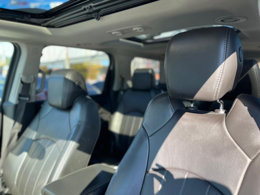 Used GMC Acadia Limited AWD 4dr Limited 2017 | NYC Automart Inc. Brooklyn, New York Used GMC Acadia Limited AWD 4dr Limited 2017 | NYC Automart Inc. Brooklyn, New York