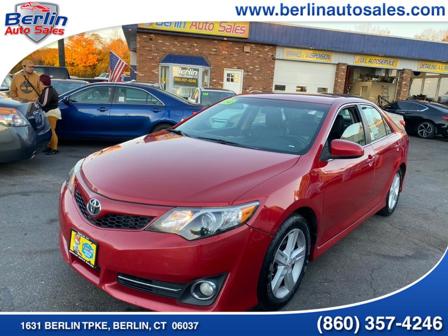 Used Toyota Camry 4dr Sdn I4 Auto SE (Natl) *Ltd Avail* 2014 | Berlin Auto Sales LLC. Berlin, Connecticut