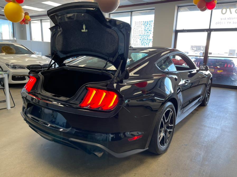 Used Ford Mustang EcoBoost Fastback 2018 | 5 Towns Drive. Inwood, New York Used Ford Mustang EcoBoost Fastback 2018 | 5 Towns Drive. Inwood, New York