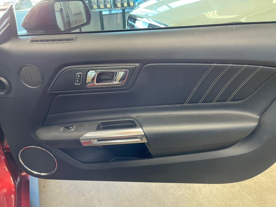 2015 Ford Mustang 2dr Fastback GT, available for sale in Inwood, New York | 5 Towns Drive. Inwood, New York 2015 Ford Mustang 2dr Fastback GT, available for sale in Inwood, New York | 5 Towns Drive. Inwood, New York