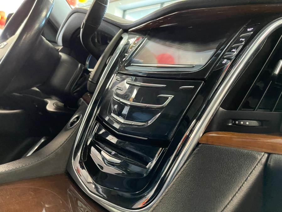 Used Cadillac Escalade ESV 4WD 4dr Premium Collection 2016 | 5 Towns Drive. Inwood, New York Used Cadillac Escalade ESV 4WD 4dr Premium Collection 2016 | 5 Towns Drive. Inwood, New York
