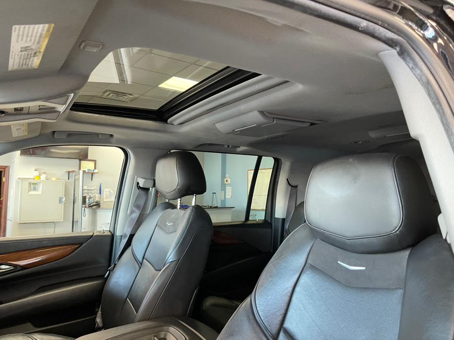 Used Cadillac Escalade ESV 4WD 4dr Premium Collection 2016 | 5 Towns Drive. Inwood, New York Used Cadillac Escalade ESV 4WD 4dr Premium Collection 2016 | 5 Towns Drive. Inwood, New York