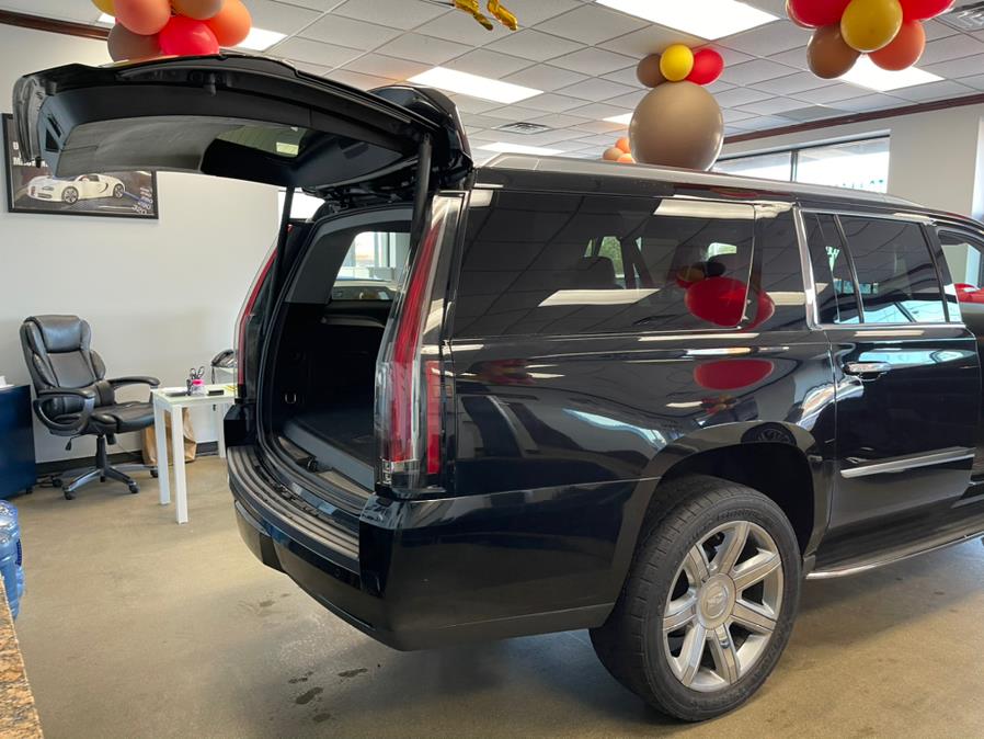 Used Cadillac Escalade ESV 4WD 4dr Premium Collection 2016 | 5 Towns Drive. Inwood, New York Used Cadillac Escalade ESV 4WD 4dr Premium Collection 2016 | 5 Towns Drive. Inwood, New York