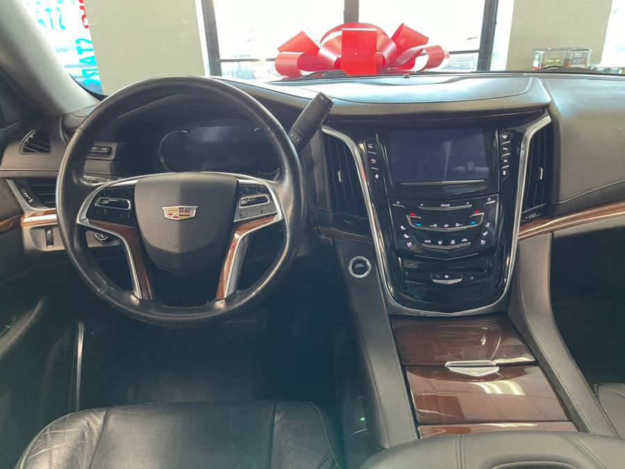 Used Cadillac Escalade ESV 4WD 4dr Premium Collection 2016 | 5 Towns Drive. Inwood, New York Used Cadillac Escalade ESV 4WD 4dr Premium Collection 2016 | 5 Towns Drive. Inwood, New York