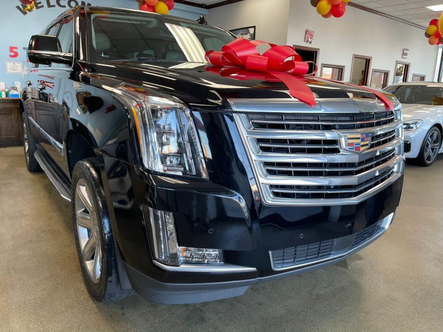Used Cadillac Escalade ESV 4WD 4dr Premium Collection 2016 | 5 Towns Drive. Inwood, New York Used Cadillac Escalade ESV 4WD 4dr Premium Collection 2016 | 5 Towns Drive. Inwood, New York