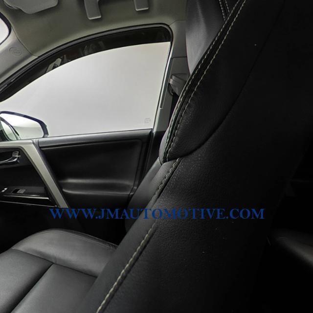 Used Toyota Rav4 AWD 4dr Limited 2016 | J&M Automotive Sls&Svc LLC. Naugatuck, Connecticut Used Toyota Rav4 AWD 4dr Limited 2016 | J&M Automotive Sls&Svc LLC. Naugatuck, Connecticut