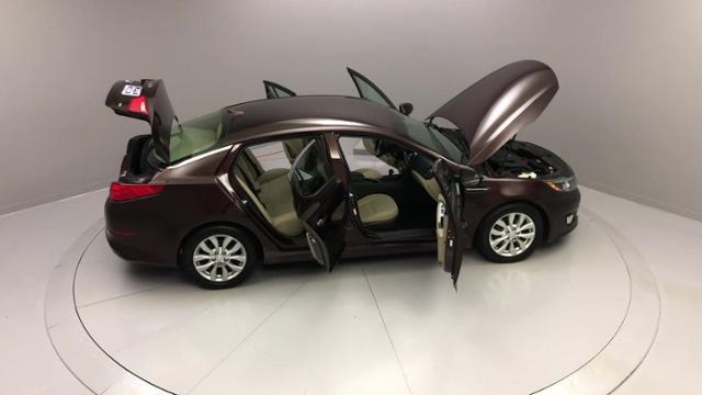 2015 Kia Optima 4dr Sdn LX, available for sale in Naugatuck, Connecticut | J&M Automotive Sls&Svc LLC. Naugatuck, Connecticut 2015 Kia Optima 4dr Sdn LX, available for sale in Naugatuck, Connecticut | J&M Automotive Sls&Svc LLC. Naugatuck, Connecticut