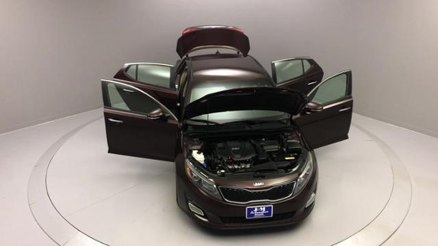 2015 Kia Optima 4dr Sdn LX, available for sale in Naugatuck, Connecticut | J&M Automotive Sls&Svc LLC. Naugatuck, Connecticut 2015 Kia Optima 4dr Sdn LX, available for sale in Naugatuck, Connecticut | J&M Automotive Sls&Svc LLC. Naugatuck, Connecticut