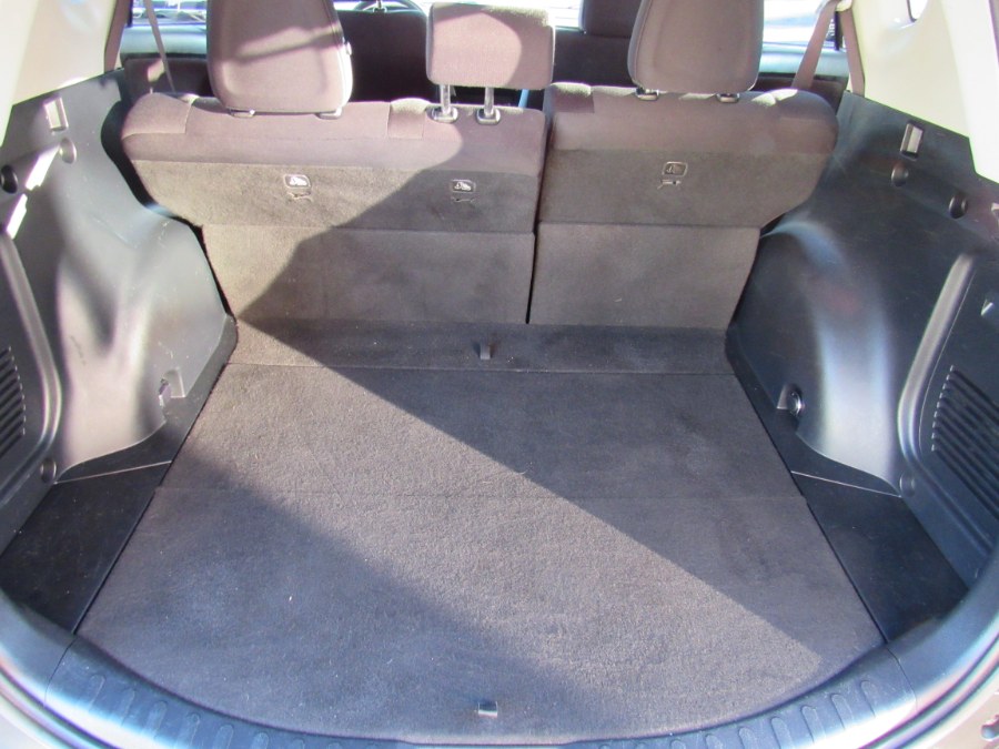 2015 Toyota RAV4 XLE, available for sale in Worcester, Massachusetts | Hilario's Auto Sales Inc.. Worcester, Massachusetts 2015 Toyota RAV4 XLE, available for sale in Worcester, Massachusetts | Hilario's Auto Sales Inc.. Worcester, Massachusetts