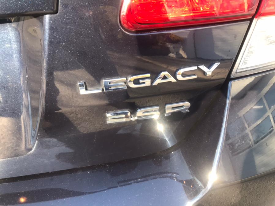 Used Subaru Legacy 4dr Sdn H6 Auto 3.6R Limited 2013 | Good Guys Auto House. Southington, Connecticut Used Subaru Legacy 4dr Sdn H6 Auto 3.6R Limited 2013 | Good Guys Auto House. Southington, Connecticut